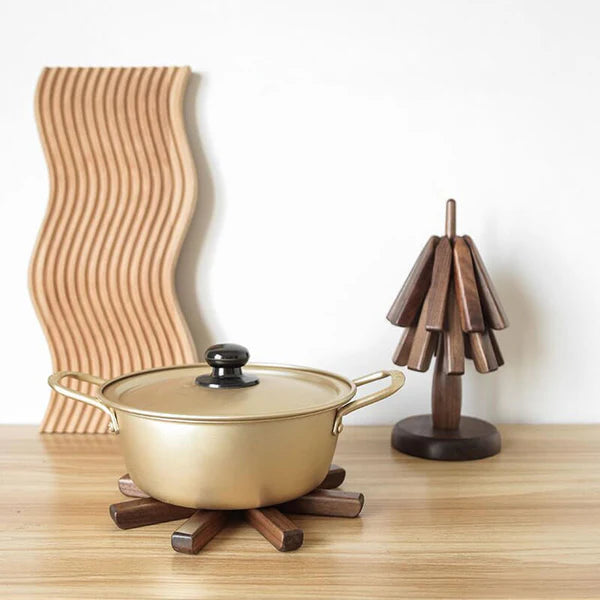 Walnut tree table mat