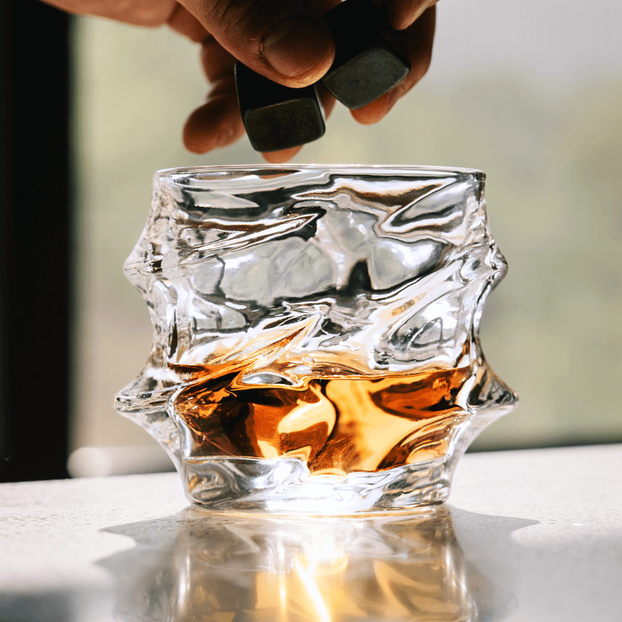 Obsidian Edge Crystal Whisky Glass