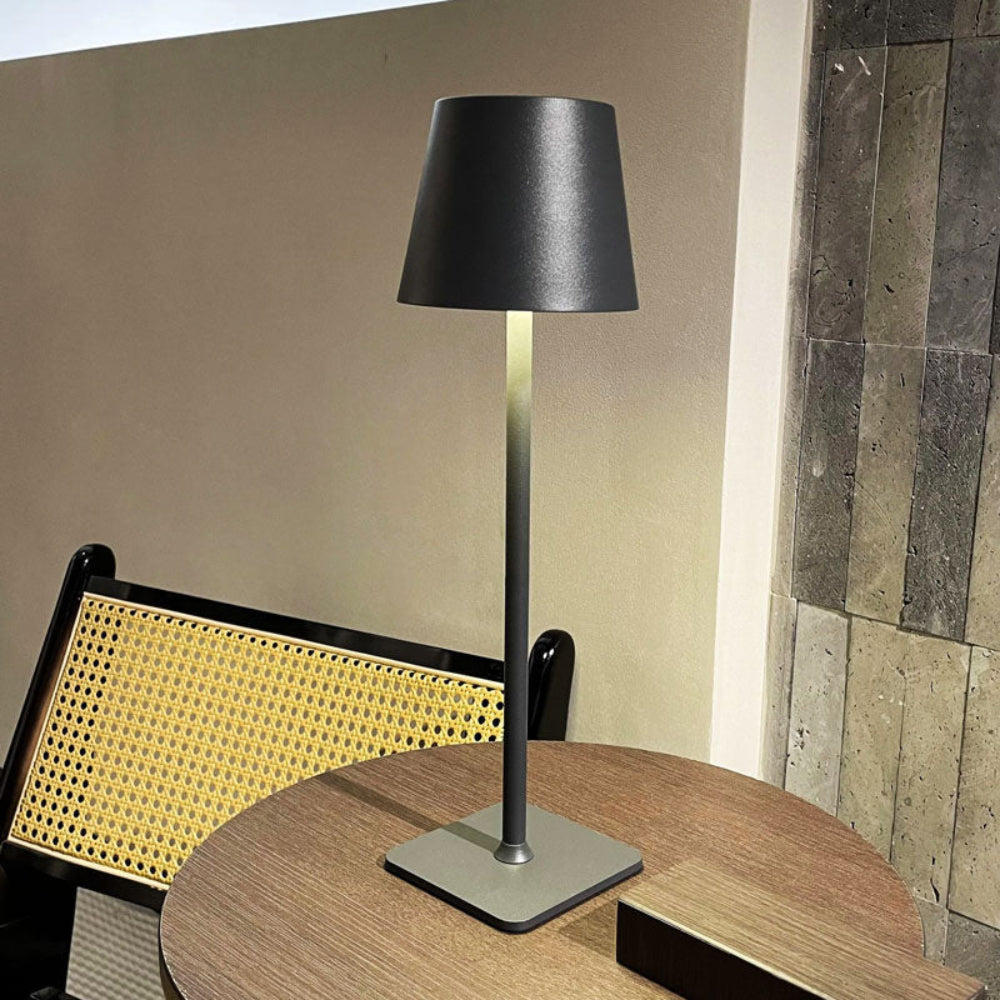 Modern LED Wireless Table Lamp